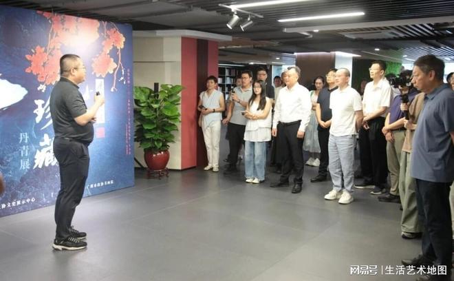 青展带来30位广州艺术家的私人藏品九游会“广州印迹——艺海珍藏”丹